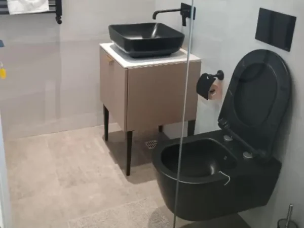villa1 bathroom - B